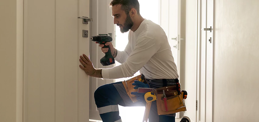 Mailbox Lock Installation Expert in Bostonia, California