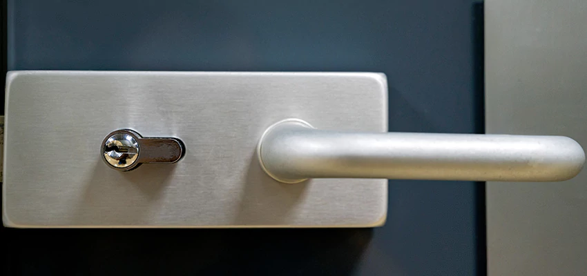 Change Patio Door Locks in Bostonia, California
