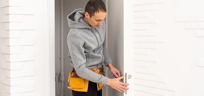 Nighttime Locksmith Near Me in Bostonia, CA